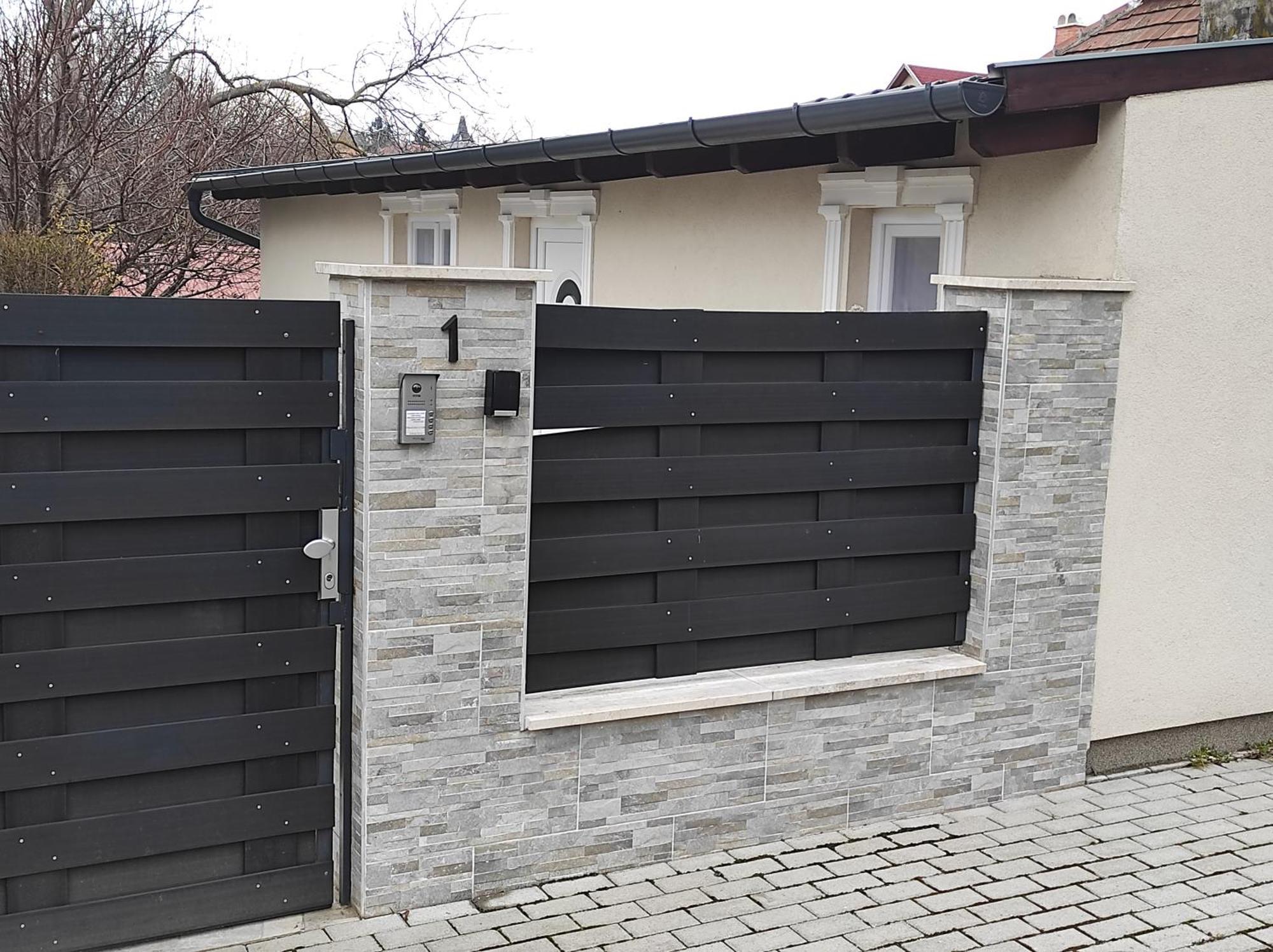 Garden Home Törökbálint Екстериор снимка